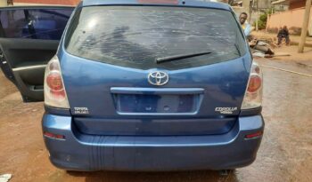 Toyota Corolla verso 2008 occasion Europe Yaoundé complet