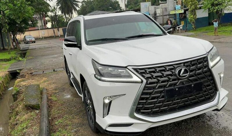 Lexus LX 570 2021 occasion Douala complet