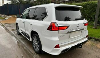 Lexus LX 570 2021 occasion Douala complet