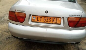 Mitsubishi Carisma 2002 Douala complet