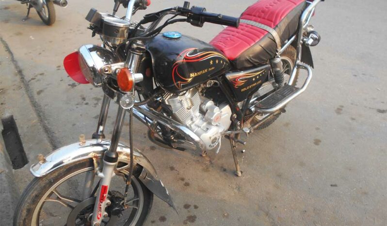 Moto Nanfan Gold star 150 à vendre à Douala complet