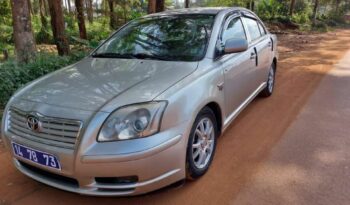 Toyota Avensis 2005 Yaoundé complet