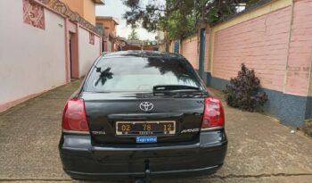 Toyota Avensis 2006 Douala complet