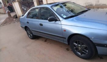 Toyota Carina E 2000 Yaoundé complet