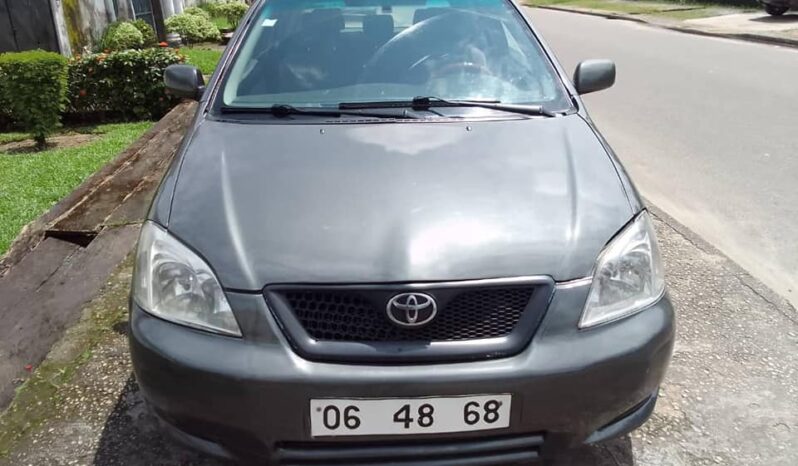 TOYOTA Corolla 115 2004 Douala complet