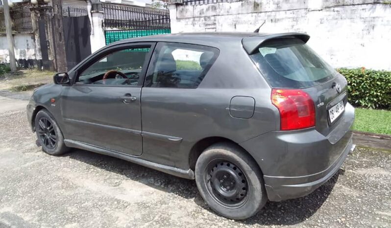 Toyota Corolla 115 occasion Douala complet