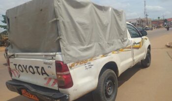 Toyota Hilux pickup 2010 occasion Yaoundé  complet