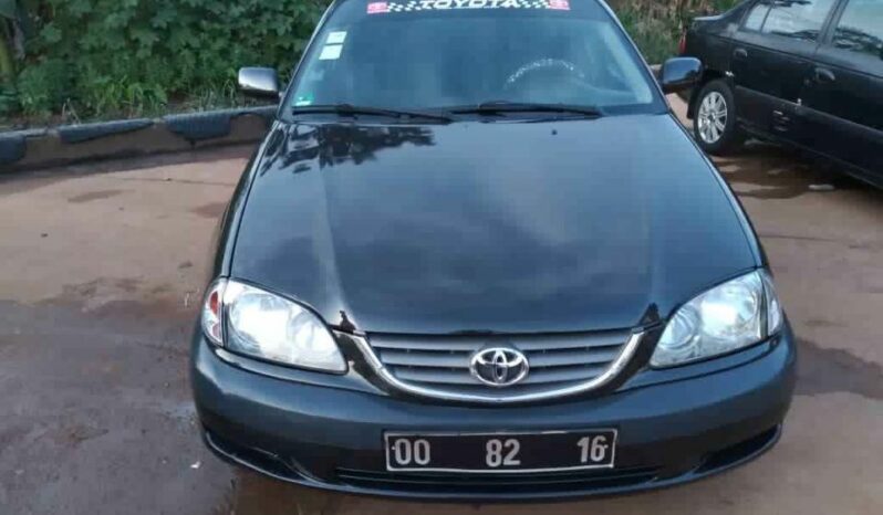 Toyota Avensis 2002 Yaoundé complet