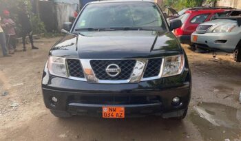 Nissan Pathfinder 2005 Douala complet