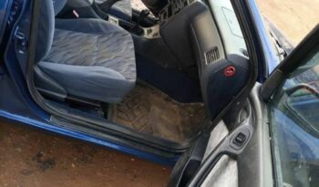 Toyota Carina E 2000 occasion Yaoundé complet