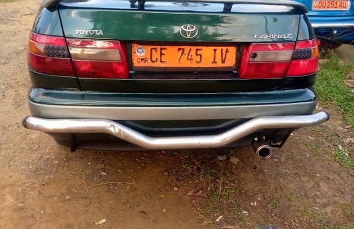 Toyota Carina E occasion Douala complet