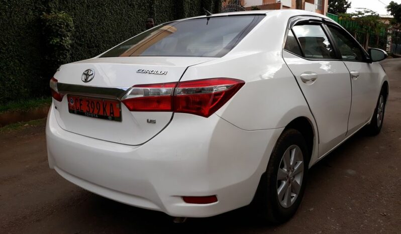 Toyota Corolla 115 2015 occasion Douala complet