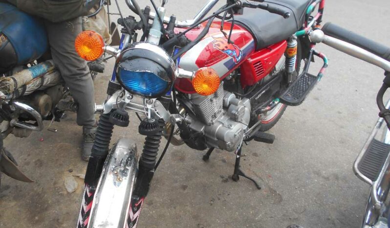 Moto occasion à vendre Douala complet