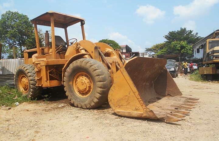 Location Pelle chargeuse Caterpillar 938G à louer Douala complet