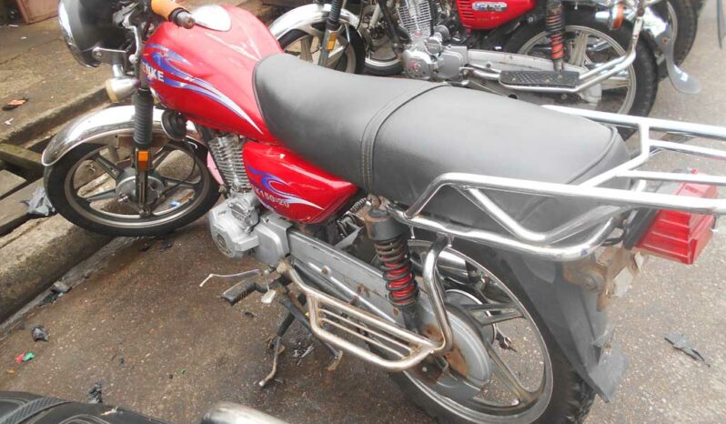 Moto Senke SK 150-20 à vendre Douala complet