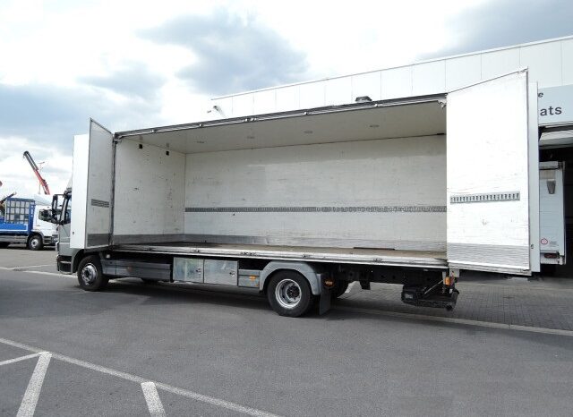 Camion Mercedes-Benz type 1523 L occasion Douala complet