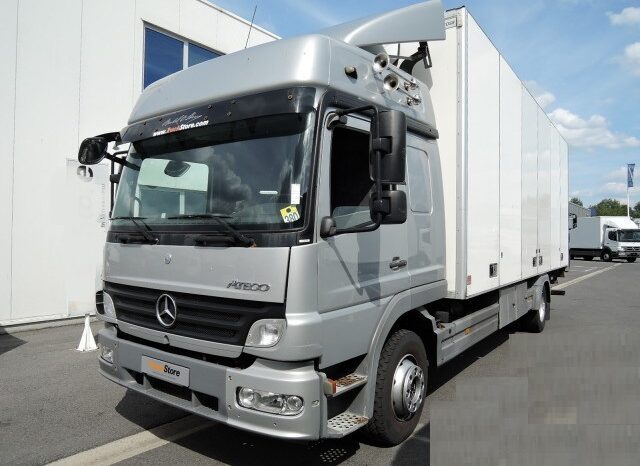 Camion Mercedes-Benz type 1523 L occasion Douala complet