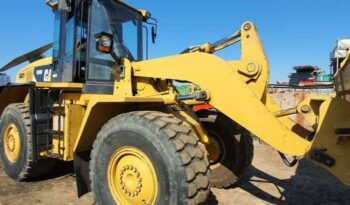 Location engin chargeuse sur pneus Caterpillar 938h à Douala complet