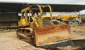 Location engin Bulldozer Caterpillar D7G à Douala complet