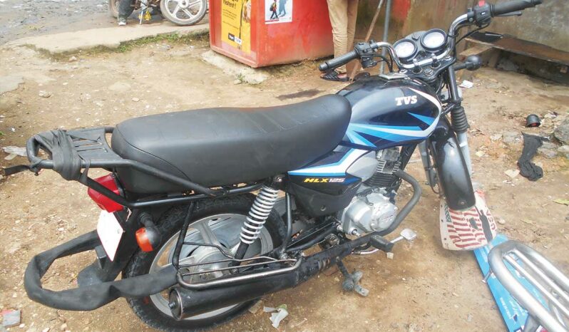 Moto-TVS-HLX-PLUS-à-vendre-Douala complet