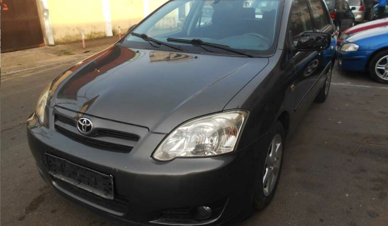 Toyota Corolla 115 2005 occasion-d’Europe à Douala complet