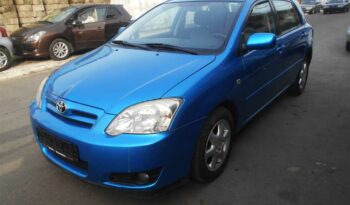 Toyota Corolla 115 2006 occasion d’Europe à Douala complet