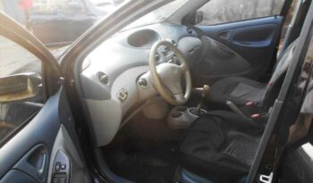 Toyota Yaris 2002 occasion d’Europe à vendre Douala complet