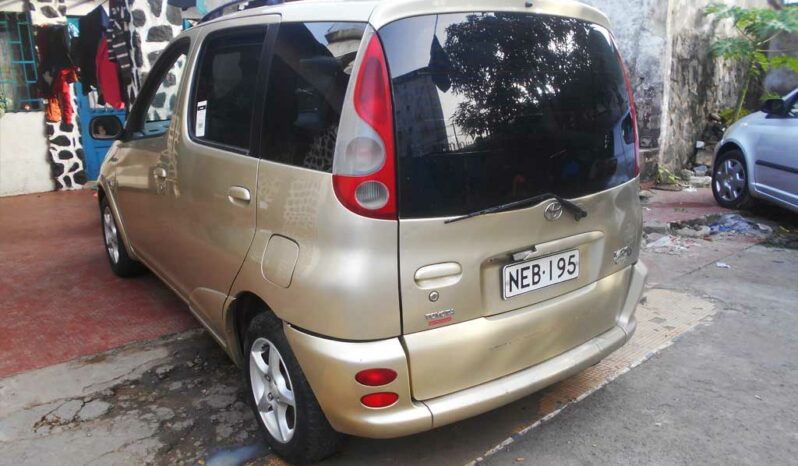 Toyota Yaris 2001 à vendre à Douala complet