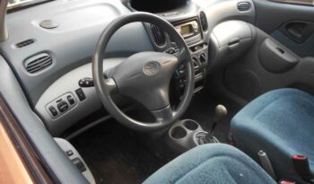 Toyota Yaris 2001 à vendre à Douala complet