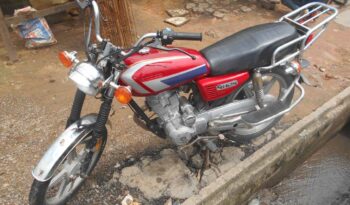 vente moto d’occasion Senke à Douala complet