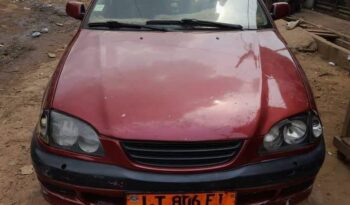 Toyota Avensis 2000 à vendre Douala complet