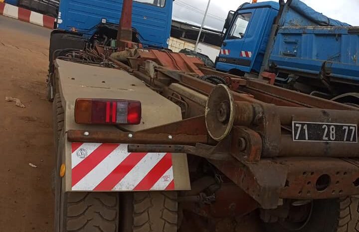 Camions Mercedes 2429 à vendre Yaoundé complet