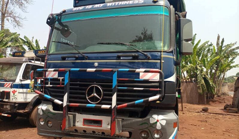 Camions Mercedes Actros MP1 à vendre Mbouda complet