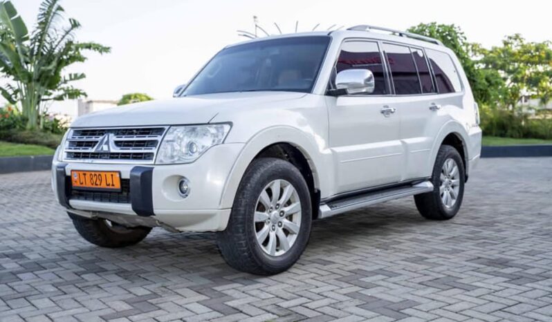 Mitsubishi Pajero 2011 automatique à vendre Douala complet