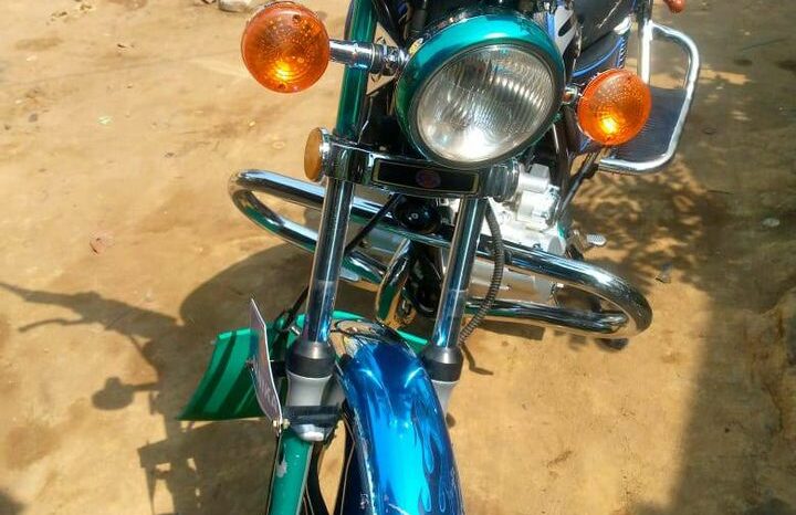 Moto Sanika à vendre Douala complet