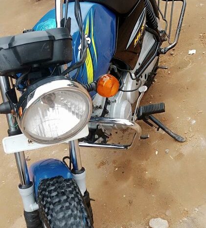 Moto TVS à vendre Douala complet