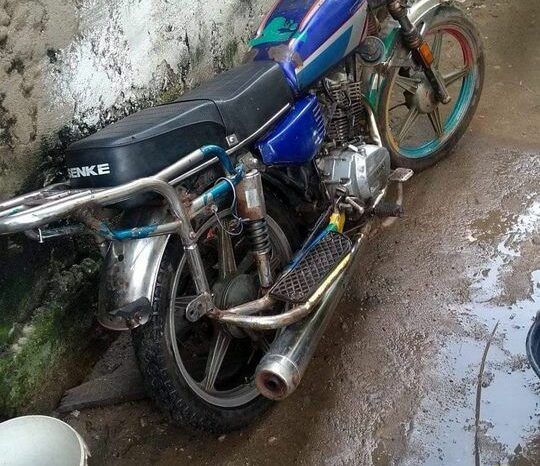 Moto senke à vendre Douala complet