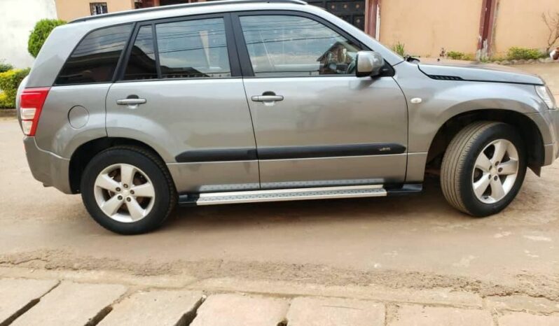 Suzuki Grand Vitara 2008 Douala complet