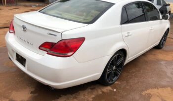 Toyota Avalon 2010 occasion Douala. complet