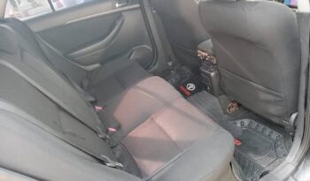 Toyota Avensis Long chassis à vendre Douala complet