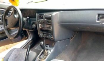 Toyota Carina E à vendre Douala complet