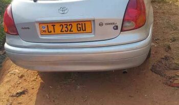 Toyota Corolla 111 2002 Yaoundé complet