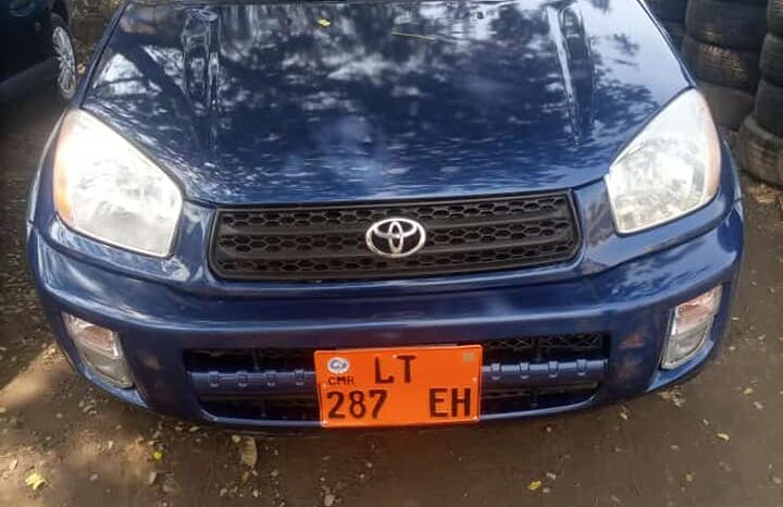 Toyota RAV4 2002 Douala complet