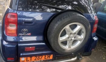 Toyota RAV4 2002 Douala complet