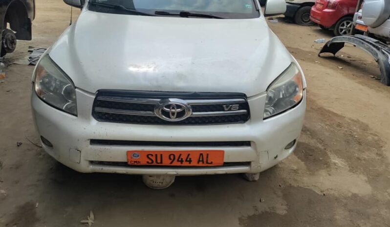 Toyota RAV4 2008 occasion Douala complet