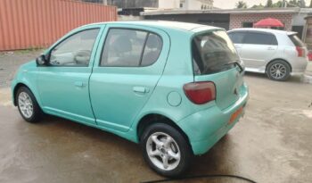 Toyota Yaris 2002 Essence Douala complet