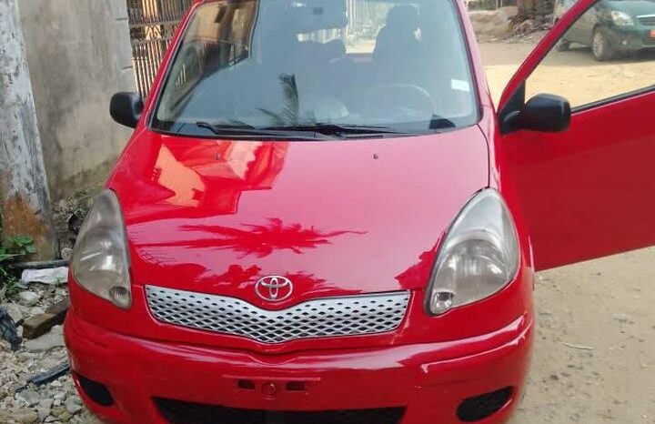 Toyota Yaris verso 2005 Douala complet