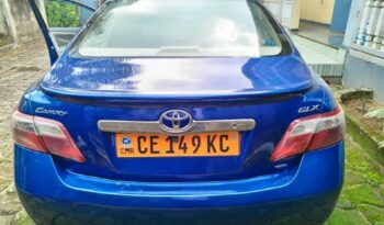 Toyota Camry 2006 moteur essence  Douala complet