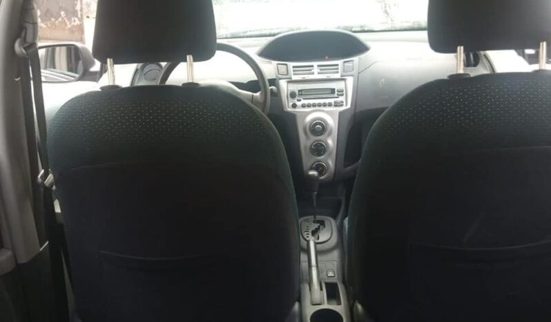 Toyota Yaris 2007 occasion Canada  à vendre Douala complet