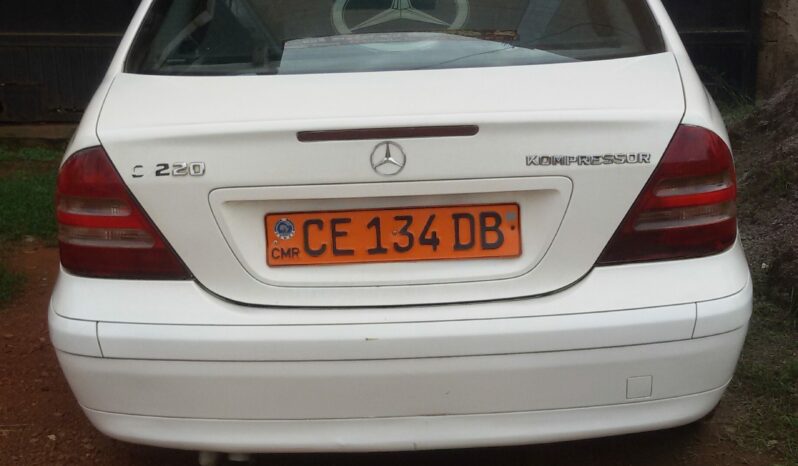 Mercedes-Benz Kompressor C200 2010 à vendre Yaoundé complet